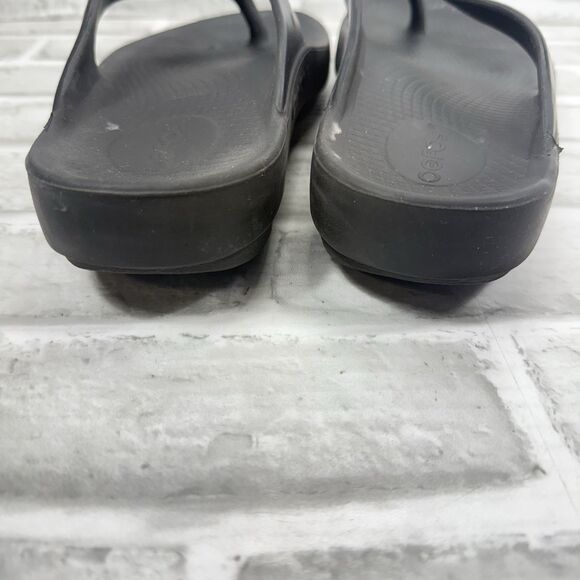 OOFOS OOlala Luxe Black Shiny Flip Flop Thong Recovery Sandals Women's Size 10 - Picture 5 of 11
